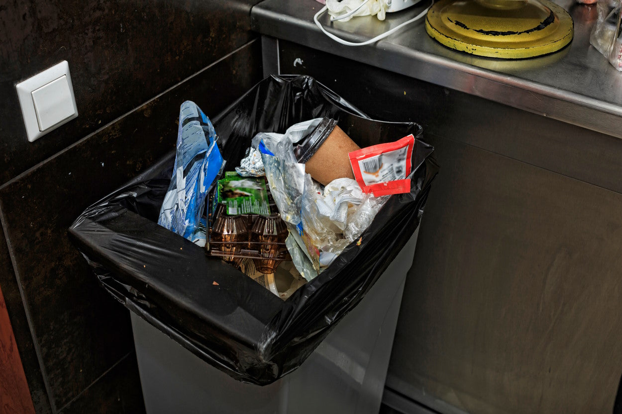 How To Make Your Kitchen Smell Good From The Trash Can To The Sink   Gross Trash Can 