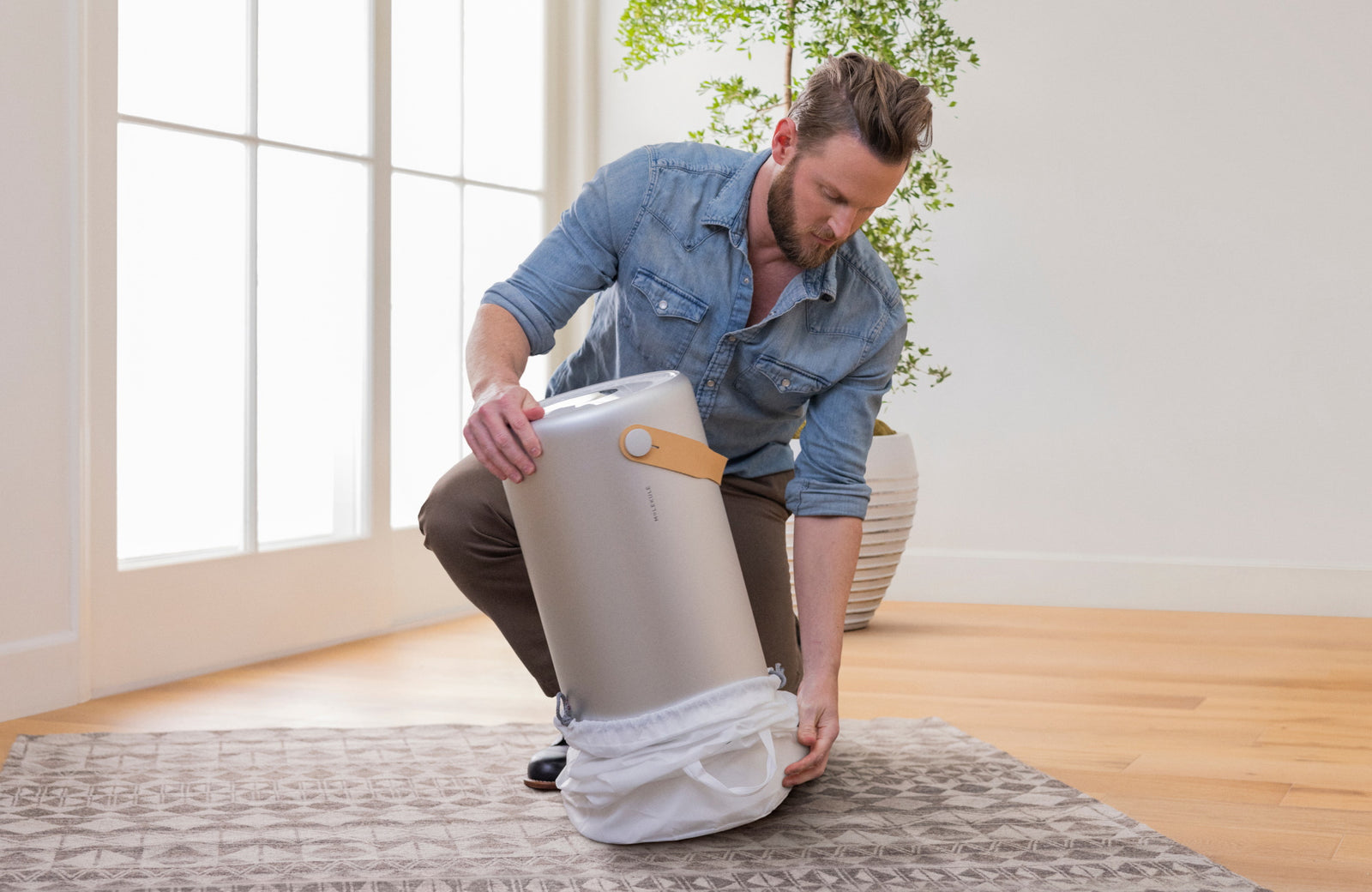 Bobby Berk unwraps a Molekule Air Pro to improve air quality