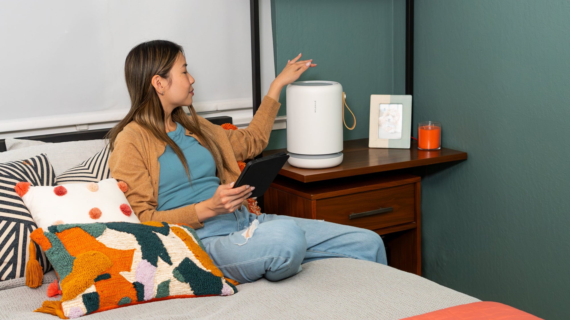 How Humidity and Temperature Affect Sleep