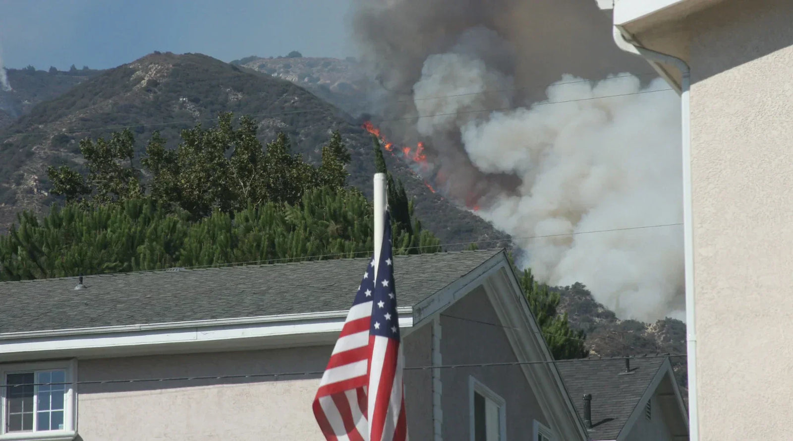 How to Get Rid of a Fire Smoke Smell in Your House